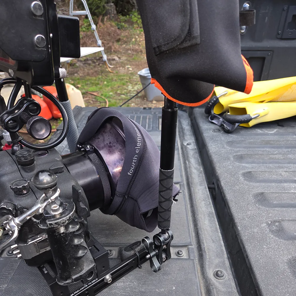 Mounting insta360 x5 to underwater camera sled.